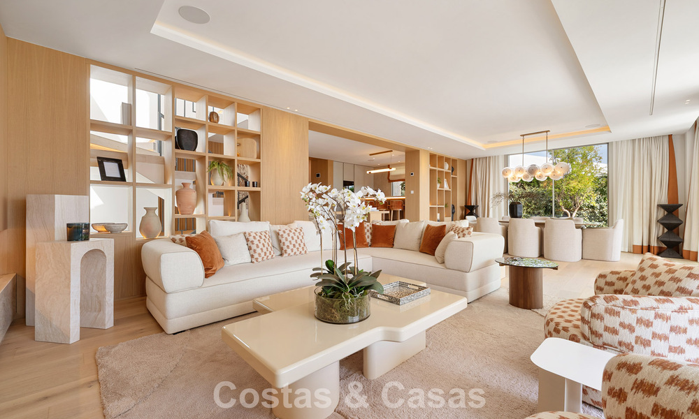 Instapklare, stijlvol gerenoveerde luxevilla te koop in het hart van Nueva Andalucia’s golfvallei, Marbella 783169