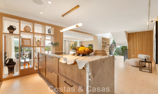 Instapklare, stijlvol gerenoveerde luxevilla te koop in het hart van Nueva Andalucia’s golfvallei, Marbella 783172 