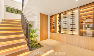 Instapklare, stijlvol gerenoveerde luxevilla te koop in het hart van Nueva Andalucia’s golfvallei, Marbella 783183 