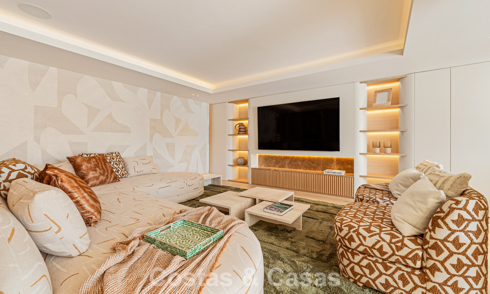Instapklare, stijlvol gerenoveerde luxevilla te koop in het hart van Nueva Andalucia’s golfvallei, Marbella 783185