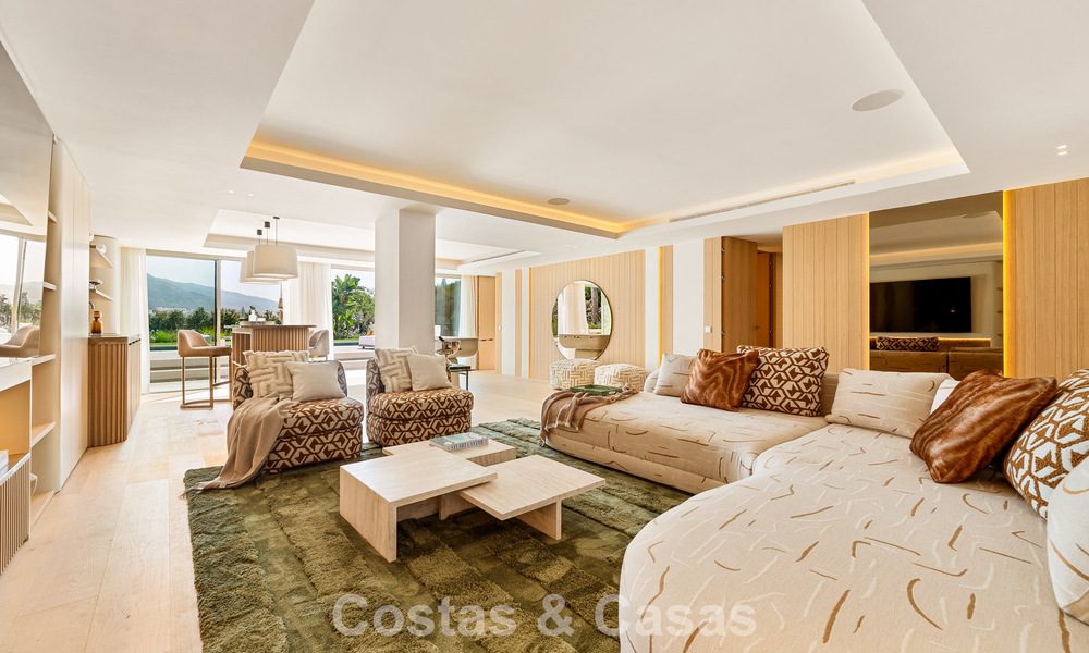 Instapklare, stijlvol gerenoveerde luxevilla te koop in het hart van Nueva Andalucia’s golfvallei, Marbella 783189