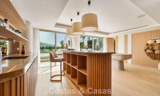 Instapklare, stijlvol gerenoveerde luxevilla te koop in het hart van Nueva Andalucia’s golfvallei, Marbella 783190 