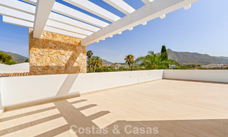 Instapklare, stijlvol gerenoveerde luxevilla te koop in het hart van Nueva Andalucia’s golfvallei, Marbella 783196 