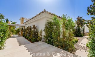 Instapklare, stijlvol gerenoveerde luxevilla te koop in het hart van Nueva Andalucia’s golfvallei, Marbella 783197 
