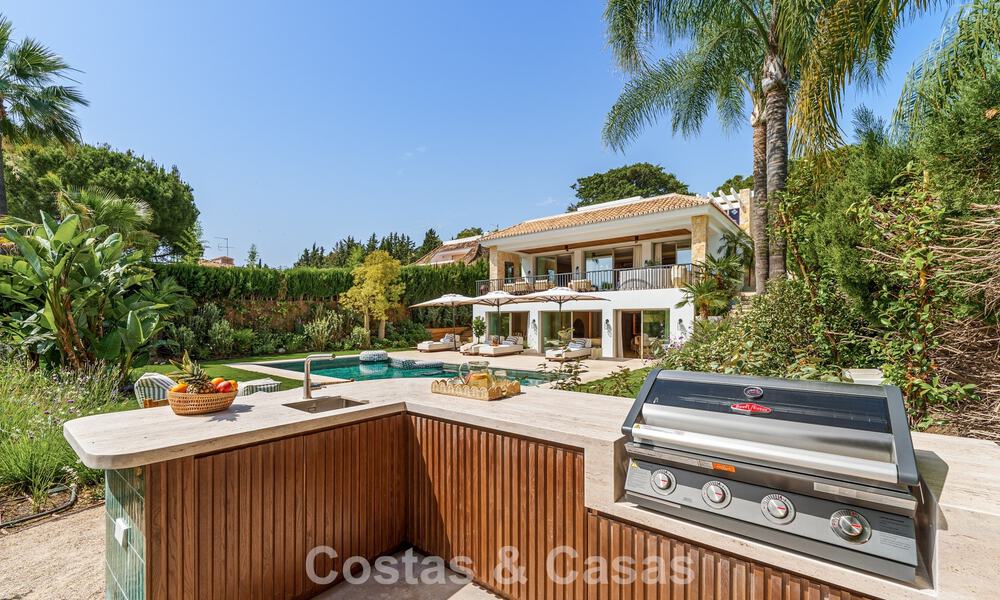 Instapklare, stijlvol gerenoveerde luxevilla te koop in het hart van Nueva Andalucia’s golfvallei, Marbella 783201