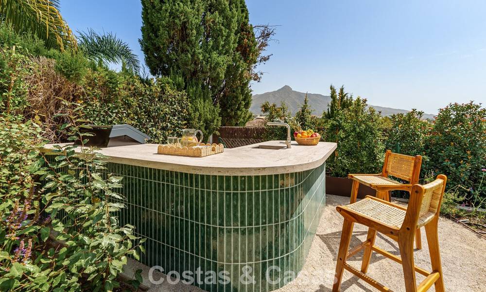 Instapklare, stijlvol gerenoveerde luxevilla te koop in het hart van Nueva Andalucia’s golfvallei, Marbella 783202