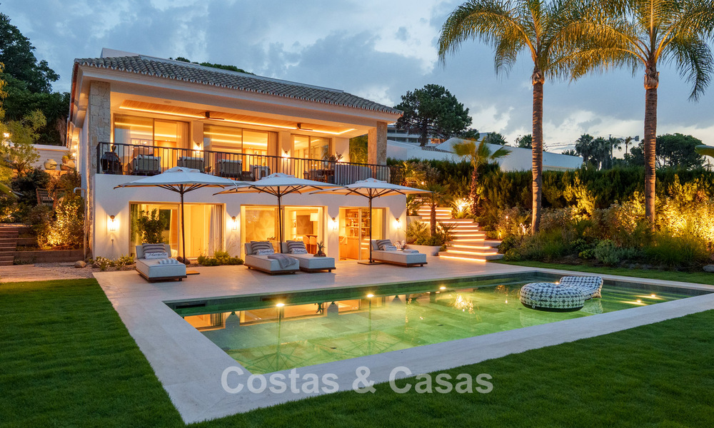 Instapklare, stijlvol gerenoveerde luxevilla te koop in het hart van Nueva Andalucia’s golfvallei, Marbella 783213