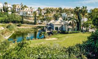 Instapklare, mediterrane familievilla te koop in een gated golfresort op de New Golden Mile tussen Marbella en Estepona 782151 