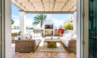 Instapklare, mediterrane familievilla te koop in een gated golfresort op de New Golden Mile tussen Marbella en Estepona 782180 