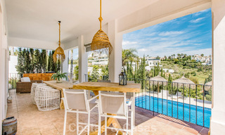 Instapklare, mediterrane familievilla te koop in een gated golfresort op de New Golden Mile tussen Marbella en Estepona 782182 