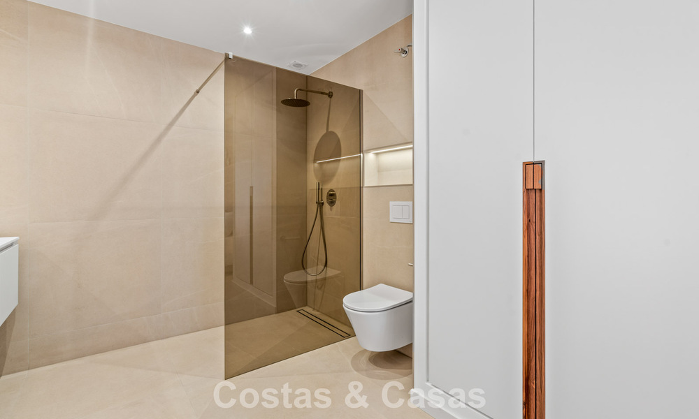 Instapklaar, modern gerenoveerd 3-slaapkamer appartement in een eerstelijns golfcomplex in Nueva Andalucia, Marbella 782271