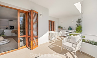 Instapklaar, modern gerenoveerd 3-slaapkamer appartement in een eerstelijns golfcomplex in Nueva Andalucia, Marbella 782273 