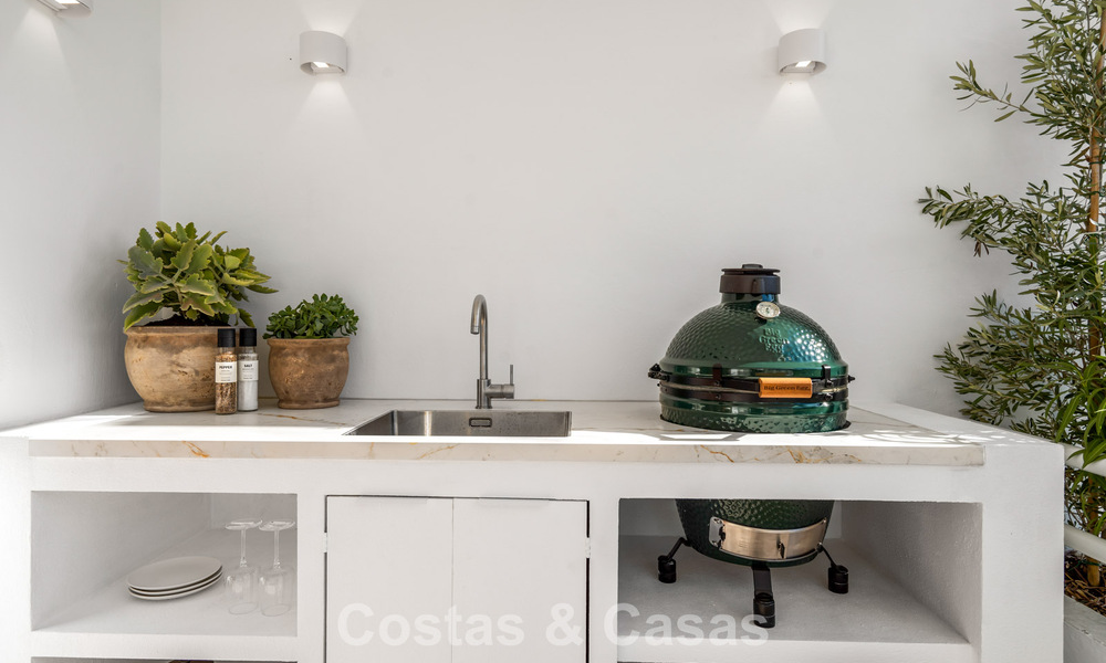 Instapklaar, modern gerenoveerd 3-slaapkamer appartement in een eerstelijns golfcomplex in Nueva Andalucia, Marbella 782275