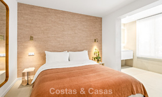 Instapklaar, modern gerenoveerd 3-slaapkamer appartement in een eerstelijns golfcomplex in Nueva Andalucia, Marbella 782279 