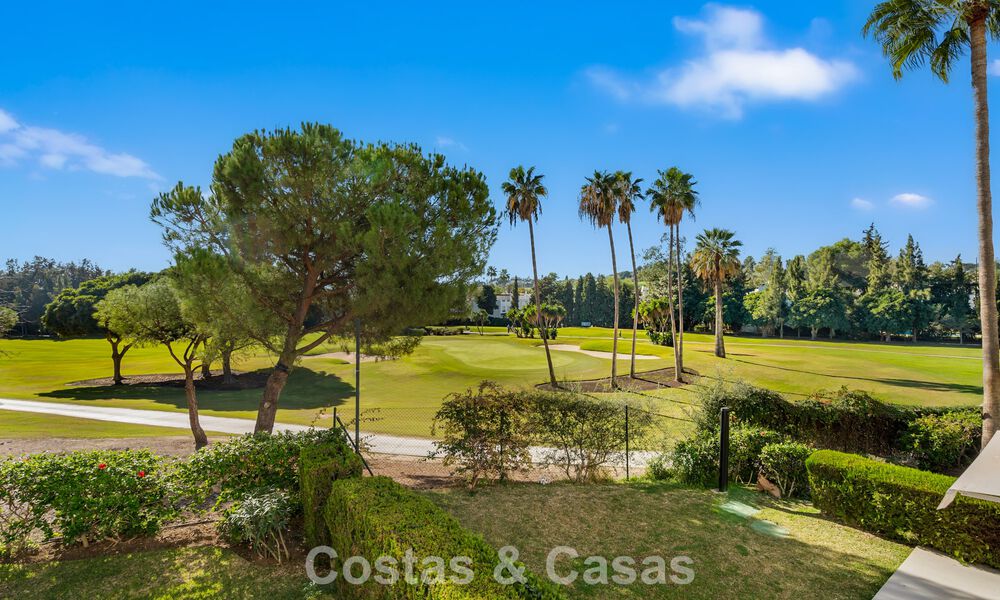 Instapklaar, modern gerenoveerd 3-slaapkamer appartement in een eerstelijns golfcomplex in Nueva Andalucia, Marbella 782284