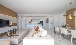 Geavanceerd appartement met zeezicht te koop in een gated boutique complex in de heuvels van Marbella - Benahavis 783486 