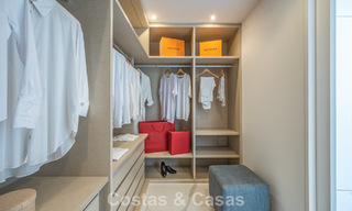Geavanceerd appartement met zeezicht te koop in een gated boutique complex in de heuvels van Marbella - Benahavis 783492 