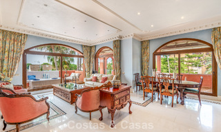 Zeer ruim duplex penthouse met eigen zwembad te koop, beachside nabij Guadalmina Baja, Marbella - Estepona 783533 