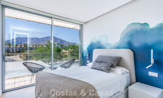 Modern 4-slaapkamer appartement te koop aan het strand met zeezicht in Estepona, Costa del Sol 782687 