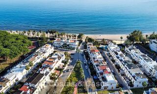 Luxueus gerenoveerd herenhuis in mediterrane bouwstijl te koop aan het strand op Marbella’s Golden Mile 782811 