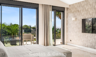 Eerstelijnsgolf villa met golf- en zeezicht te koop in het prestigieus 5* Golfresort in Marbella - Benahavis 783376 