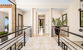Eerstelijnsgolf villa met golf- en zeezicht te koop in het prestigieus 5* Golfresort in Marbella - Benahavis 783396 