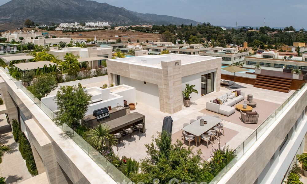 Instapklaar, high-end designwoning te koop, in een eersteklas resort-stijl complex op Marbella’s Golden Mile 782733