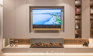 Hoogwaardig gemoderniseerd appartement eerstelijnsstrand met subliem zeezicht, privétuin en -zwembad, Marbella - Estepona 782612 