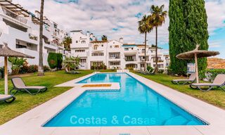 Instapklaar, ruime 3-slaapkamer rijwoning te koop met een eigentijds interieur en zeezicht in Marbella - Benahavis 782989 
