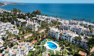 Begane grondappartement te koop in een eerstelijns strandcomplex op de New Golden Mile, Marbella - Estepona 783705 