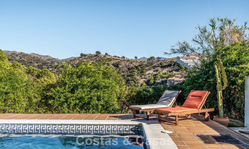 Ruime familievilla met privézwembad en panoramisch uitzicht gelegen in de heuvels van Estepona 783737