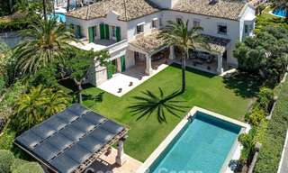 Klassieke, mediterrane luxevilla te koop op een steenworp van het strand in Los Monteros, ten oosten van Marbella centrum 783744 