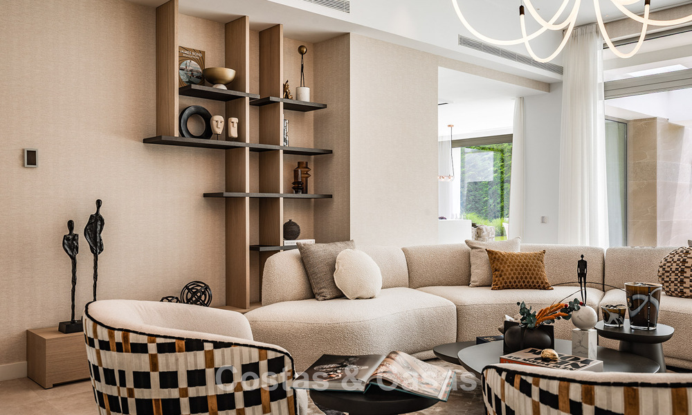 Stijlvolle moderne villa met 5 slaapkamers te koop op de New Golden Mile tussen Marbella en Estepona 783784
