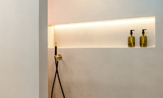 Modern gerenoveerd appartement met prachtig zeezicht te koop op een steenworp van het strand op Marbella’s Golden Mile 783793 