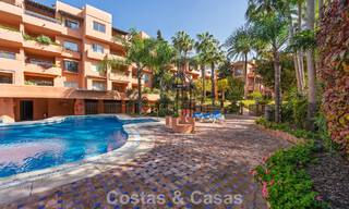 Modern gerenoveerd appartement met prachtig zeezicht te koop op een steenworp van het strand op Marbella’s Golden Mile 783801 