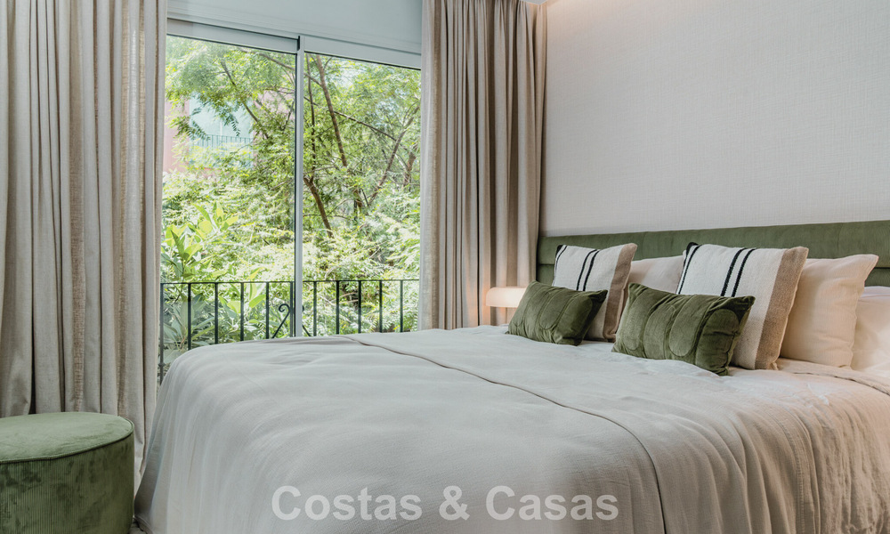 Modern gerenoveerd appartement met prachtig zeezicht te koop op een steenworp van het strand op Marbella’s Golden Mile 783805