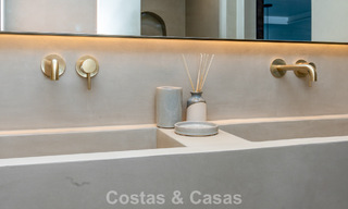 Modern gerenoveerd appartement met prachtig zeezicht te koop op een steenworp van het strand op Marbella’s Golden Mile 783828 
