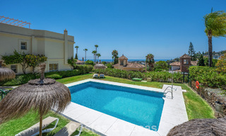 Prachtig gerenoveerd herenhuis te koop een gated community in La Quinta, Marbella - Benahavis 783832 