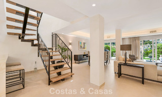Prachtig gerenoveerd herenhuis te koop een gated community in La Quinta, Marbella - Benahavis 783853 