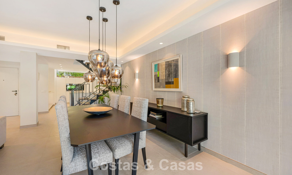 Prachtig gerenoveerd herenhuis te koop een gated community in La Quinta, Marbella - Benahavis 783856