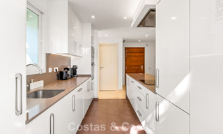 Instapklaar, 2-slaapkamer tuinappartement te koop in een exclusief complex nabij een grote blauwe lagune aan de Costa del Sol 783998 