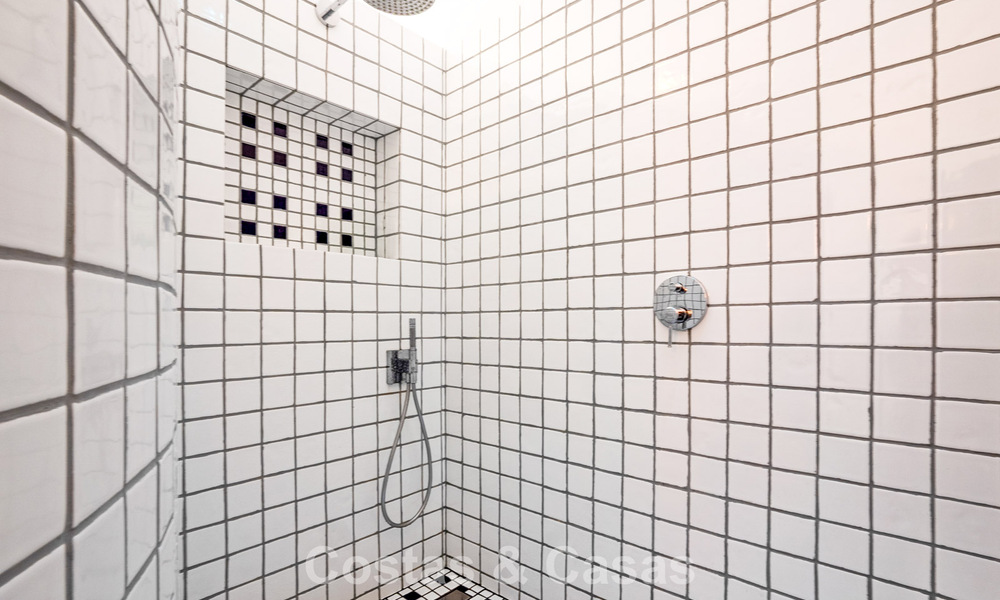 Instapklare, gelijkvloerse luxevilla te koop eerstelijns golf in een toonaangevend resort in Mijas, Costa del Sol 783931