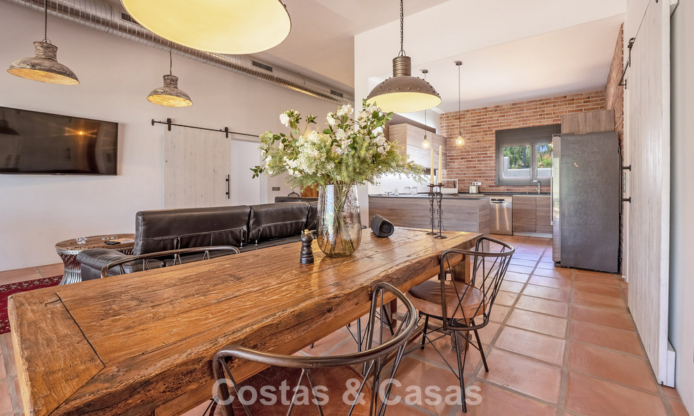 Instapklare, gelijkvloerse luxevilla te koop eerstelijns golf in een toonaangevend resort in Mijas, Costa del Sol 783947