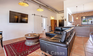 Instapklare, gelijkvloerse luxevilla te koop eerstelijns golf in een toonaangevend resort in Mijas, Costa del Sol 783948 