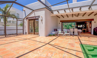 Instapklare, gelijkvloerse luxevilla te koop eerstelijns golf in een toonaangevend resort in Mijas, Costa del Sol 783960 