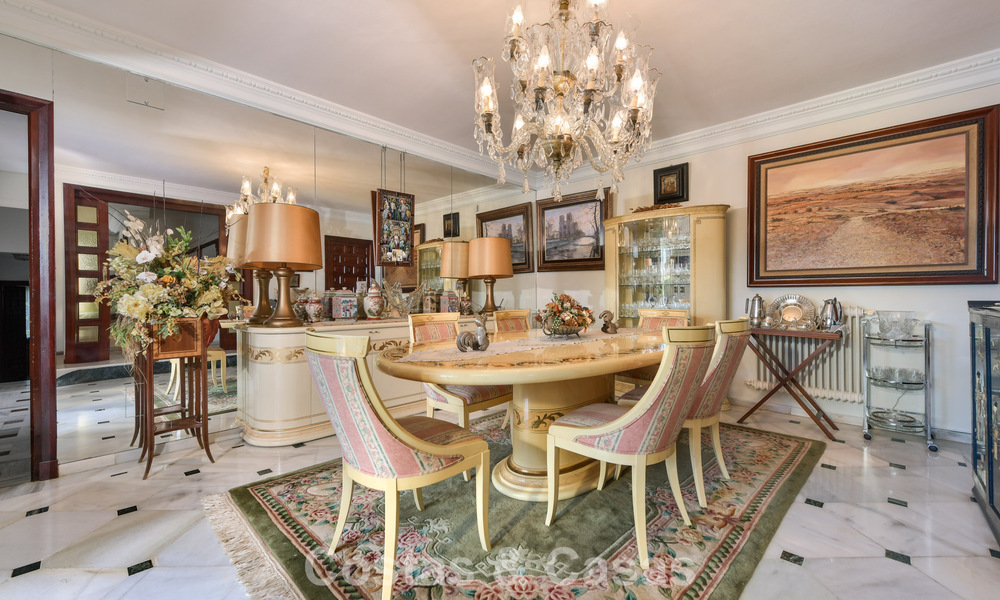 Klassieke villa in Mediterrane bouwstijl te koop op loopafstand van het centrum van Marbella 784001