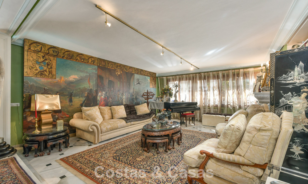Klassieke villa in Mediterrane bouwstijl te koop op loopafstand van het centrum van Marbella 784007
