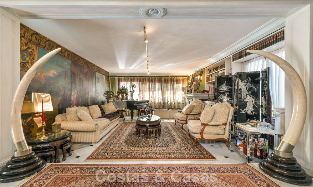 Klassieke villa in Mediterrane bouwstijl te koop op loopafstand van het centrum van Marbella 784008