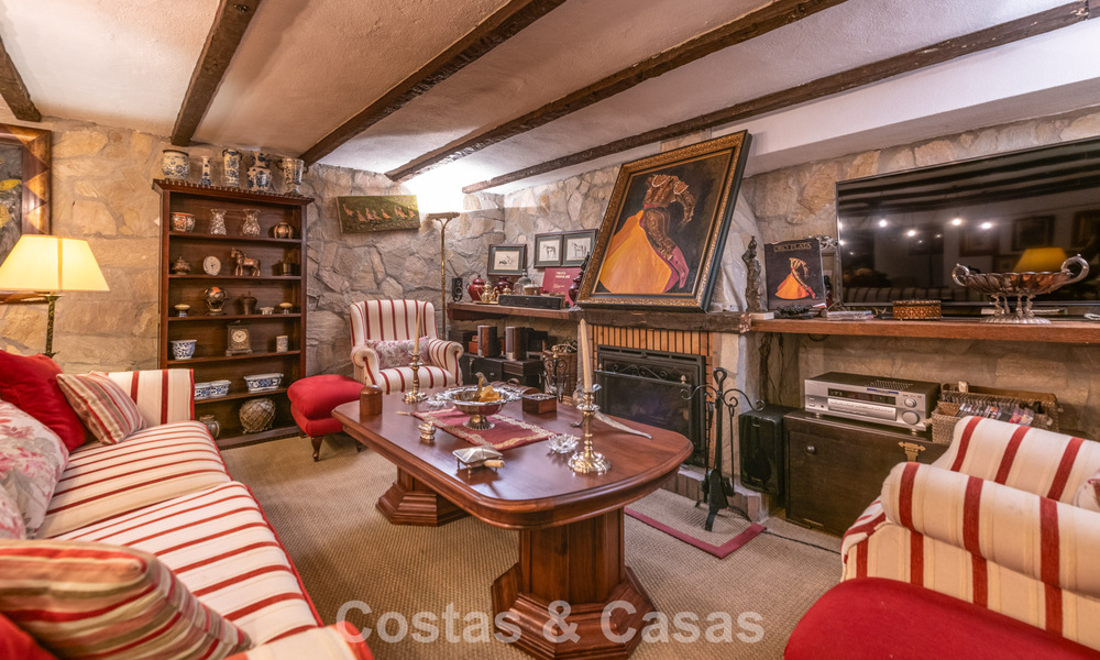 Klassieke villa in Mediterrane bouwstijl te koop op loopafstand van het centrum van Marbella 784032