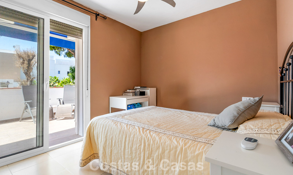 Ruim begane grond appartement in een gated complex op loopafstand van het strand en Puerto Banus, Marbella 783891